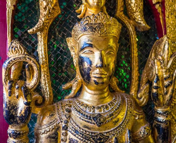Templo budista Phra Mahathat en Nakhon Si Thammarat en Tailandia