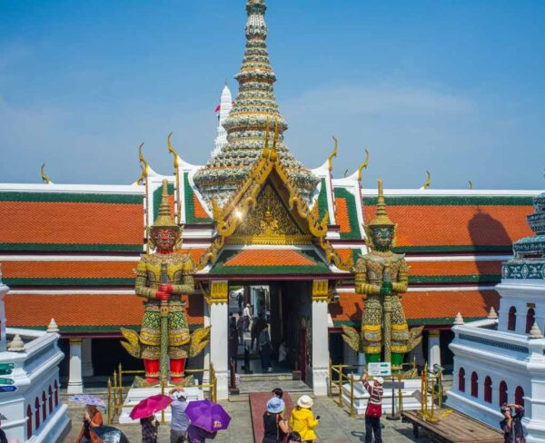 Templo budista Wat Phra Kaew en Bangkok 