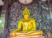 Templo budista Wat Suthat en Bangkok
