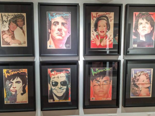 Exposición de Andy Warhol en palacio Santa Bárbara en Madrid
