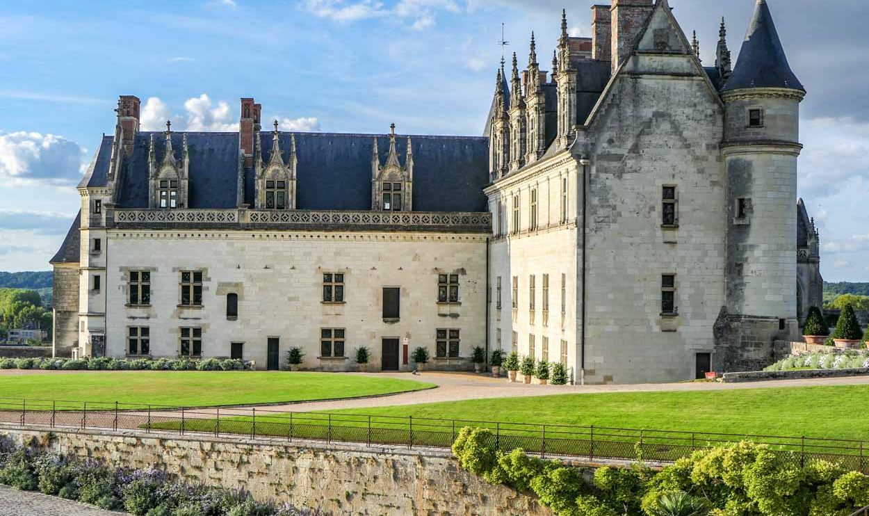Castillo Real de Amboise en el Valle del Loira en Francia