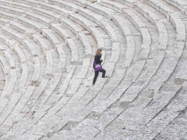 Teatro de Epidauro en Peloponeso en Grecia