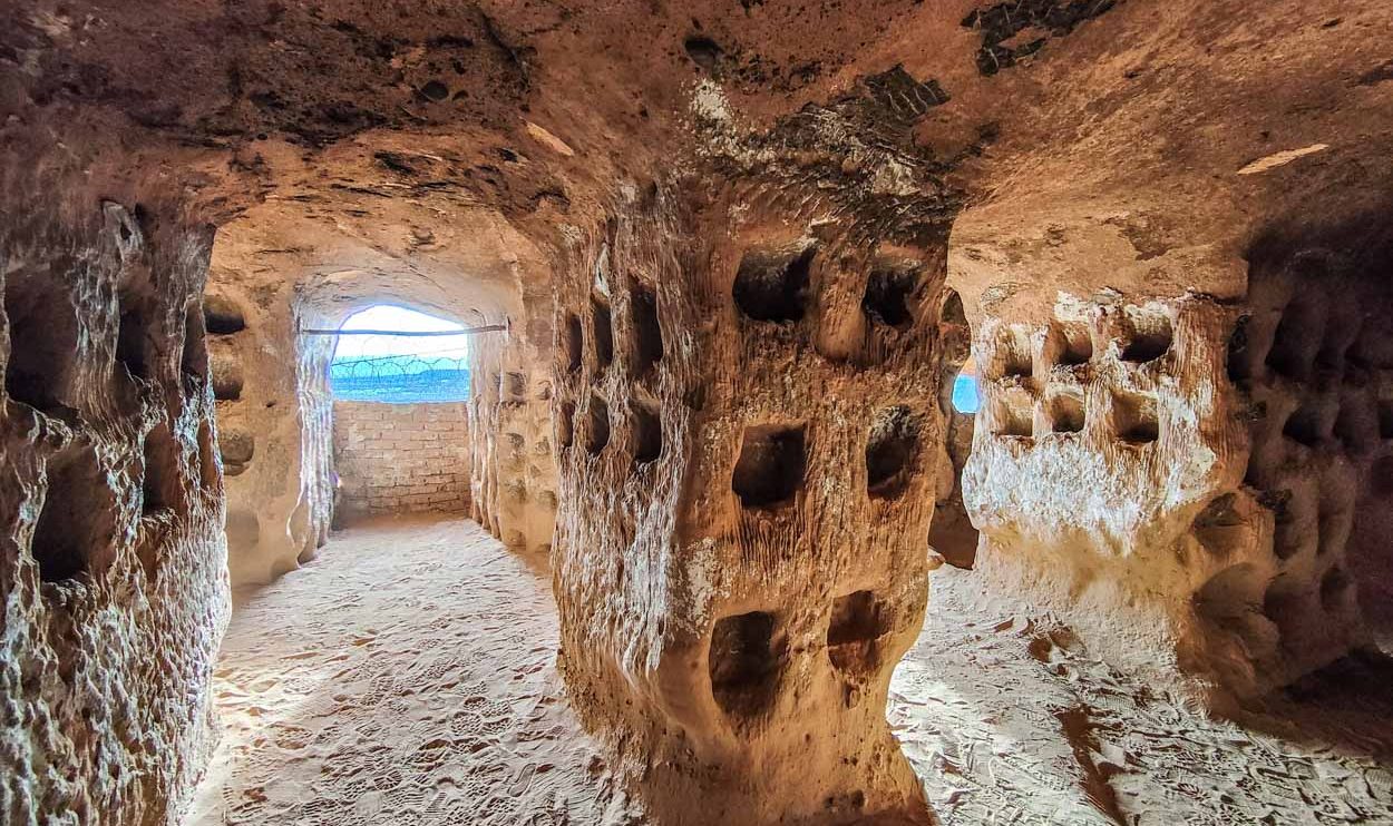 Cuevas de los Cien Pilares en Arnedo en La Rioja