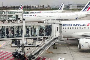 Air France en aeropuerto Charles de Gaulle de París