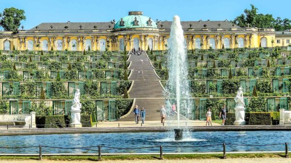 Palacio Sanssouci en Potsdam en Alemania