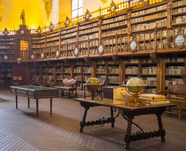 Biblioteca de las Escuelas Mayores de Universidad de Salamanca