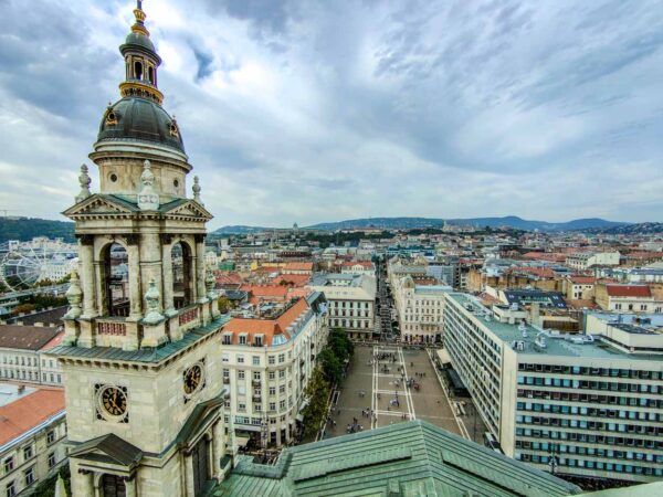Vistas desde la cúpula de la Basílica de San Esteban en Budapest