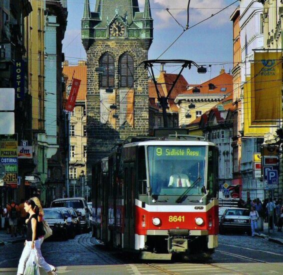 Tranvía en el centro de Praga