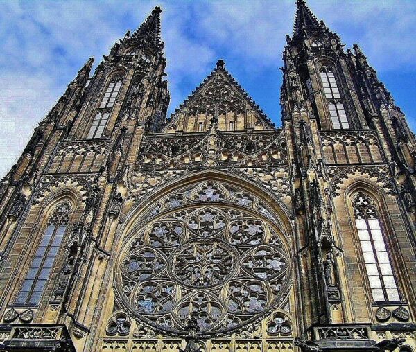 Catedral de St Vitus en el Castillo de Praga