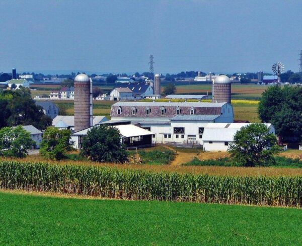 Granja Amish en el condado de Lancaster en Pennsylvania