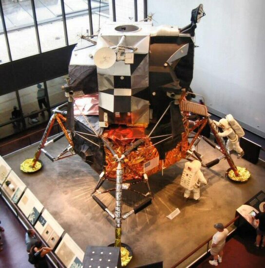 Nave espacial Apolo en el Museo Nacional del Aire y el Espacio en Washington