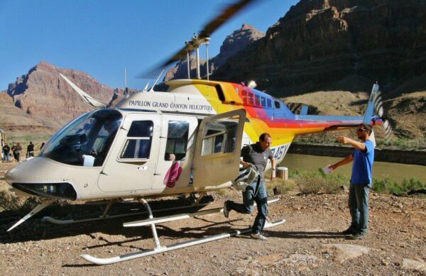 Paseo en helicóptero ao Gran Canón do Colorado