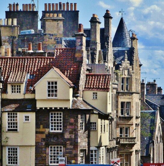 Casa medieval John Knox House en la Royal Mile de Edimburgo