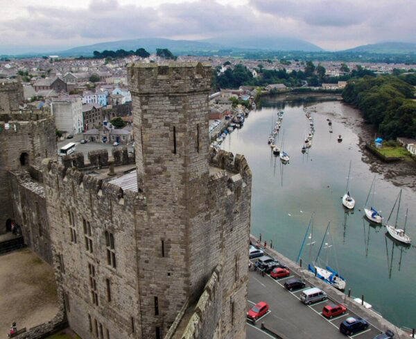 Castillo de Caernarfon al norte de Gales