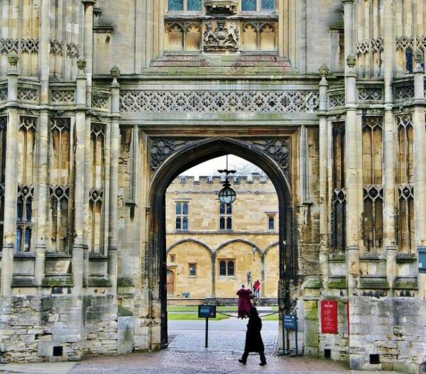 Puerta Meadow, entrada al Christ Church College de Oxford