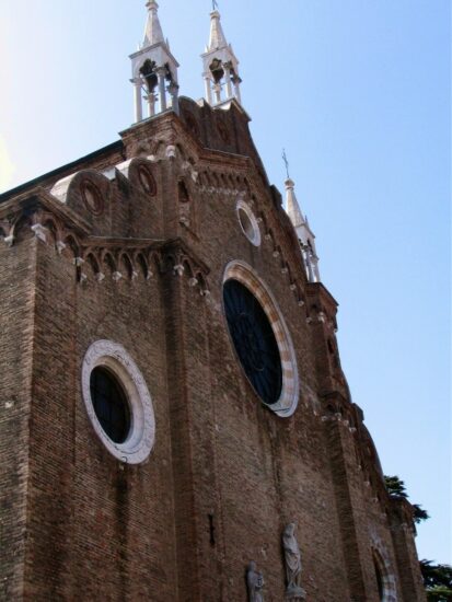 Iglesia de Santa María de Frari en Venecia