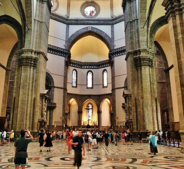 Interior de la iglesia Santa María Novella de Florencia