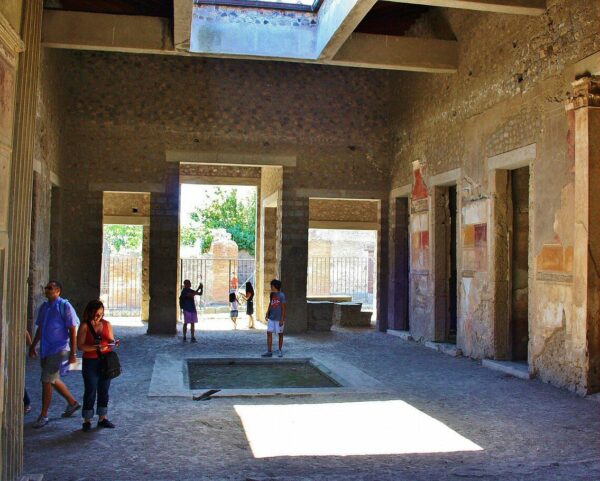 Antigua ciudad romana de Pompeya al sur de Italia