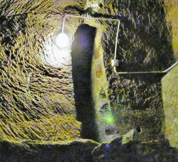 Galería y túnel del Nápoles subterráneo