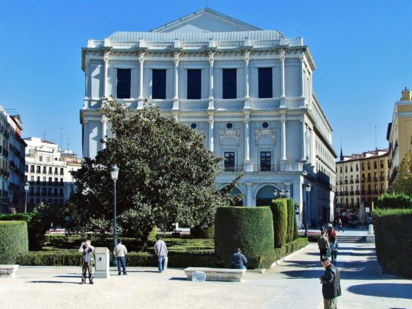 Teatro Real en la plaza de Oriente de Madrid