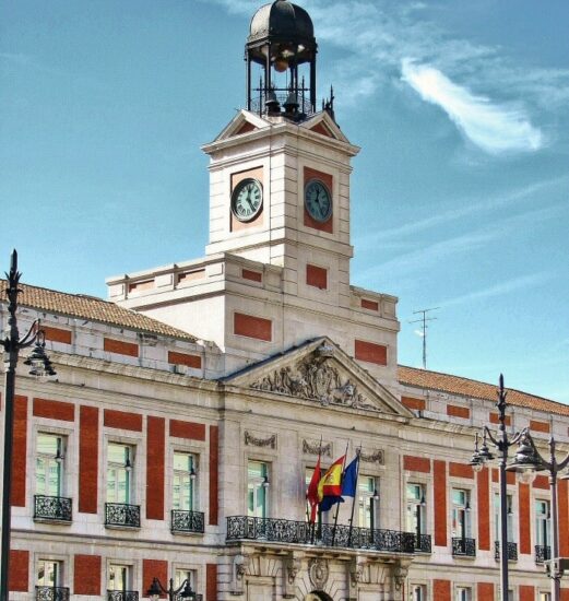 Antigua Casa de Correos en la Puerta del Sol de Madrid