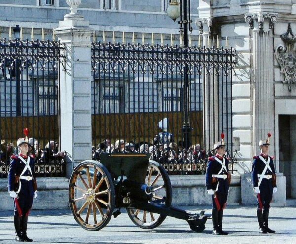 Cambio de Guardia Solemne en el Palacio Real de Madrid