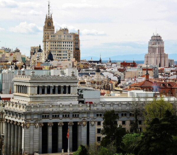 Vistas panorámicas de Madrid desde el mirador de Cibeles