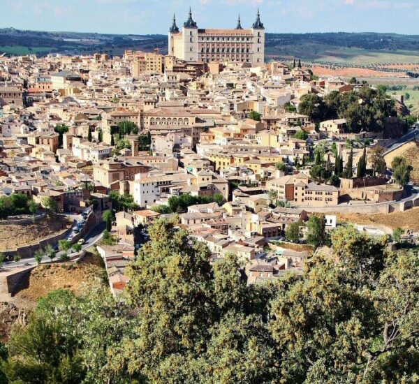 Vistas panorámicas de Toledo desde el parador nacional