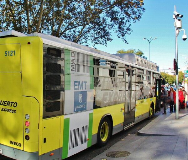 Autobús Express del aeropuerto al centro de Madrid