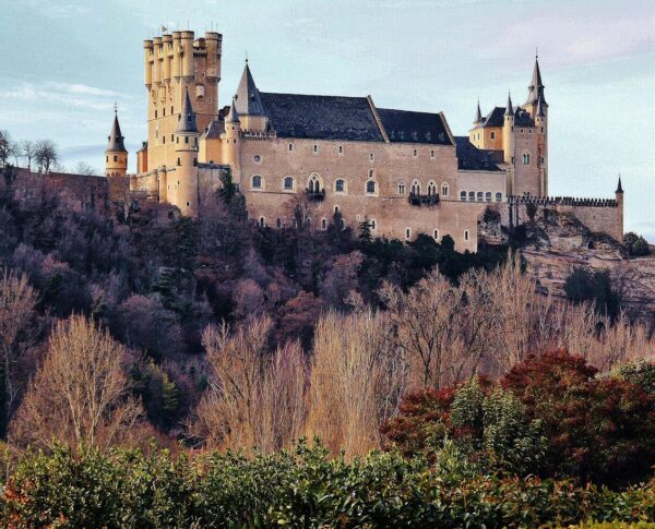 Alcázar de Segovia desde monasterio del Parral