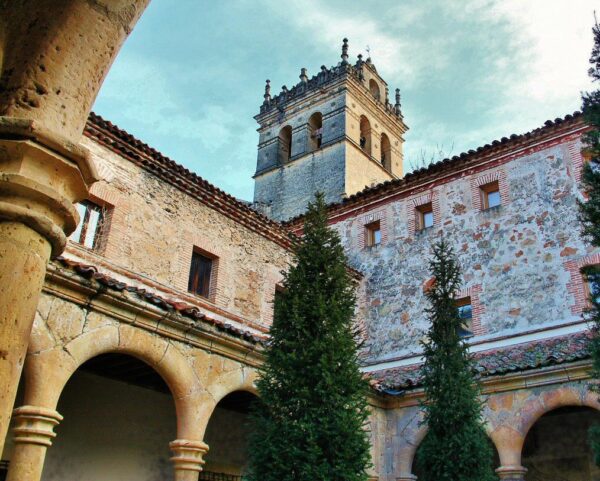Claustro del monasterio del Parral en Segovia